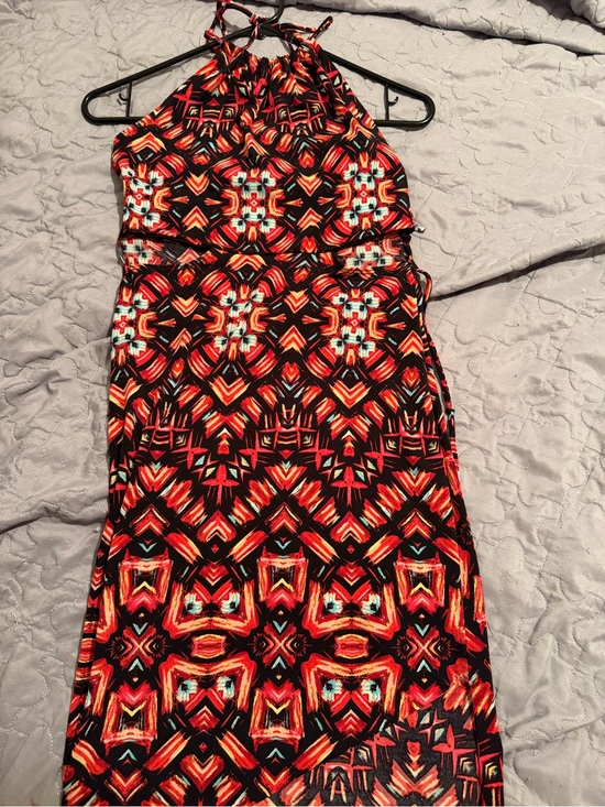 Charlotte Russe Dresses & Skirts - Charolette Russe Multi Colored Halter Top Knee Length Side Cut Out Dress Small